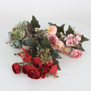 Bouquet de fleurs artificielles de camélia Jessie 28cm, fleurs en soie rouge pour décorations de maison et de mariage - Product Image 3