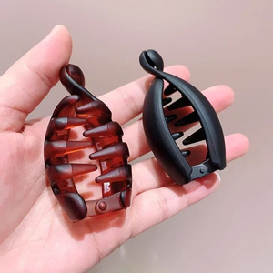 2026 Meilleures ventes, design de niche populaire, épingles à cheveux simples en forme de banane, pour femmes au style affirmé, bijoux tendance, vente en gros - Product Image 4