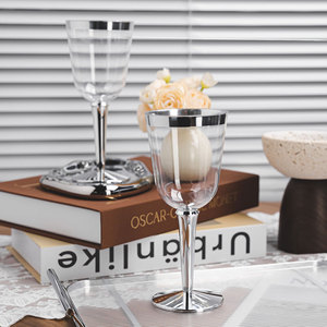 <span class=keywords><strong>Verre</strong></span> <span class=keywords><strong>à</strong></span> <span class=keywords><strong>vin</strong></span> en <span class=keywords><strong>plastique</strong></span> PS <span class=keywords><strong>à</strong></span> trois sections, couleur personnalisée, vaisselle jetable avec accents dorés en option sur le bord et la base pour les événements - Product Image 4