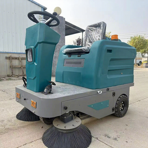 Nouveau type de machine de nettoyage pour les parkings, les rues et les usines, utilisant des véhicules de balayage à haute efficacité alimentés par batterie - Product Image 1