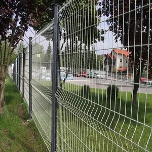 50*200mm galvanizli kaynaklı kavisli tel çit güvenlik çit bariyeri korkuluk ev bahçe inşaatı çit için tel örgü