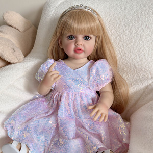 Yeezwood Muñecas Bebé Reborn <span class=keywords><strong>de</strong></span> <span class=keywords><strong>Silicona</strong></span> <span class=keywords><strong>de</strong></span> 55CM con Función Musical, Muñecas Realistas para Niños Pequeños, Lindos Juguetes y Regalos para Niños - Product Image 1