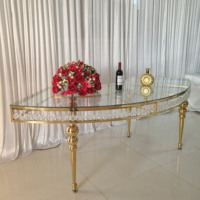 Modèles de bouquets de table en métal doré pour mariages, événements, banquets et tables de salle à manger