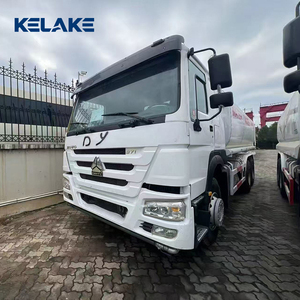 Camion-citerne à eau en acier inoxydable Diesel 15000l avec pompe pour le transport d'eau et l'arrosage, à vendre en Algérie - Product Image 6