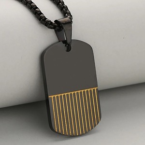 Collier minimaliste à plaques rainurées et rayées pour homme, pendentif géométrique en acier inoxydable avec chaîne maille forçat, bijoux tendance streetwear décontractés - Product Image 4