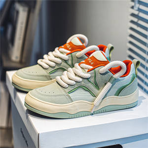 Chaussures en toile tendance pour hommes, baskets décontractées avec un design unique, chaussures élégantes pour hommes, chaussures de sport. - Product Image 3