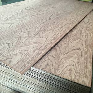 Chapa <span class=keywords><strong>de</strong></span> <span class=keywords><strong>Madera</strong></span> <span class=keywords><strong>de</strong></span> <span class=keywords><strong>Arce</strong></span> Natural <span class=keywords><strong>de</strong></span> Alta Calidad Profesional, Lámina <span class=keywords><strong>de</strong></span> <span class=keywords><strong>Madera</strong></span> Contrachapada Decorativa Laminada, Eucalipto Impermeable para Uso en Hoteles - Product Image 5