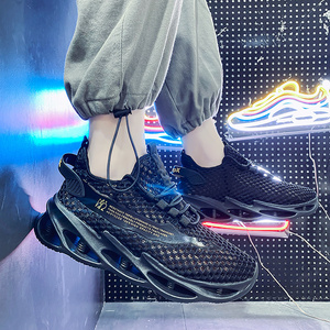 Chaussures de course décontractées confortables à lacets pour hommes, idéales pour le printemps et l'été, la gym et le jogging, antidérapantes, avec doublure douce et amorti en tissu - Product Image 6