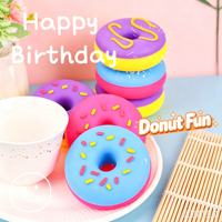 YIWUPOWER Jouet Squishy Donut Amusant de Simulation, Jouet Anti-Stress en TPR à Presser, Jouet de Décompression pour l'Anxiété, Cadeau et Faveur de Fête