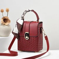 Mode populaire femmes petits sacs à main concepteur sac à bandoulière en gros noir mini sacs à main pour les filles