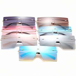 Gafas de Sol Cuadradas Extra Grandes con Logotipo Personalizado, Retro, a la Moda, con Protección UV400, sin Montura, de una Pieza, para Hombre y Mujer - Product Image 6