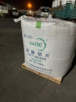 Résine PET vierge Jade 318, granulés de polyester de qualité bouteille pour bouteilles d'eau potable