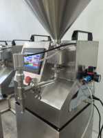 Machine de remplissage semi-automatique à tête unique pour jus, sauces, crèmes glacées, huiles parfumées, miel, eau, liquides et pâtes en bouteille