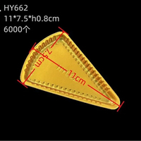 Base à gâteau triangulaire à bords ondulés, jetable, résistante à l'huile, plateau à pâtisserie pour boulangerie, mariage, dessert
