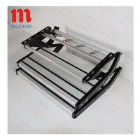 Escabeau de camping-car durable avec une capacité portante de 220kg Conception légère pour accessoires de caravane de pièces de carrosserie de camping-car
