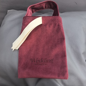 Sac cadeau personnalisé en velours doux et coloré avec cordon de serrage, logo imprimé, pour mariage, fête, bijoux, pochette en velours - Product Image 4