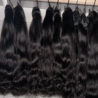 Vente en gros de mèches de cheveux humains vierges bruts indiens, cuticules alignées, qualité 9A 10A 12A, noir naturel