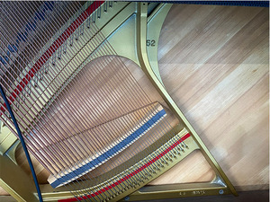 Piano acoustique droit professionnel KAWAI <span class=keywords><strong>K70</strong></span> d'occasion économique, 88 touches, style mécanique avec <span class=keywords><strong>clavier</strong></span> en bois massif - Product Image 5
