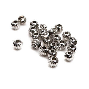 JS1157 Cuentas Redondas de Calabaza Corrugada en Oro y Plata de 14K, Abalorios Espaciadores de Metal Tallados con Corte de Luna para Joyería - Product Image 5