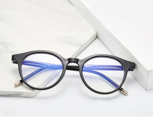 Gafas de Computadora Transparentes para Hombre y Mujer, con Bloqueo de Luz Azul, Gafas Planas Decorativas Anti Luz Azul - Product Image 4