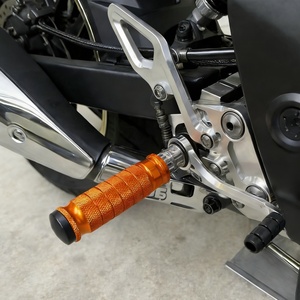 CNC Aluminum Alloy High Quality Rear <b>Footrests</b> Foot Pegs New Replacement Parts Universal Motorcycle Modification - Product Image 5