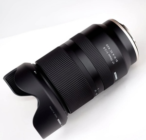 Objectif zoom Tamron 17-70mm F2.8 Di III-A VC RXD avec filtre 67mm, objectif standard pour appareils photo Sony E et Fujifilm X - Product Image 3