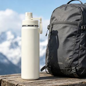 Bouteille d'eau en acier inoxydable à double paroi isolée sous vide de 24 oz avec logo personnalisé, sans BPA, pour boissons chaudes et froides, idéale pour l'extérieur - Product Image 1
