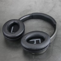 Casque audio stéréo Bluetooth V5.0 OEM ODM DJ pliable, étanche, avec suppression du bruit, 38 heures d'autonomie, LED