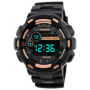 Reloj de Pulsera Electrónico Digital Luminoso Multifuncional Deportivo para Hombre de 50 mm y 10 m Resistente al Agua con Cronógrafo - Product Image 2