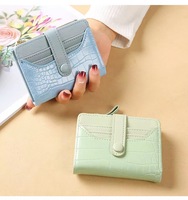 Logo personnalisé mince dames en cuir PU motif crocodile court carte de crédit portefeuille multi-cartes sac à main promotionnel pour femmes