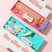 Vente en gros d'usine, marque KM, boîte à crayons en PVC plastique de haute qualité, mignonne, de dessin animé, populaire, colorée, personnalisée, avec taille-crayon magnétique