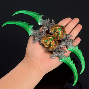 22CM World of <span class=keywords><strong>Warcraft</strong></span> Warglaive of Azzinoth Full Metal aleación de zinc Illidan Stormrage's Twin Blades juego periférico Cosplay Prop - Product Image 3
