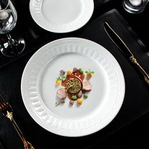 Zarif kabartmalı beyaz ikram çanak tabağı seramik düğün parti meze plakaları porselen yemek tabağı restoran otel için