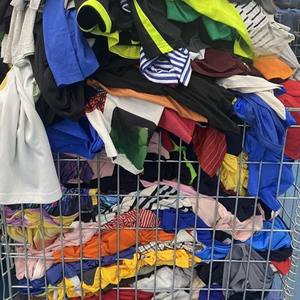 45kg Ropa de marca usada Camisetas de hombre en pacas Marcas al por mayor Ropa de segunda mano - Product Image 3