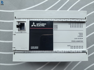 PLC FX5S-40MT/ES de 24 Entradas y 16 Salidas con Salida de Transistor para Automatización Industrial - Product Image 1