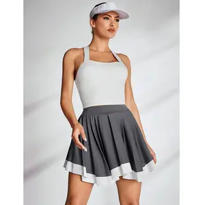 Logo de presse à chaud personnalisé OEM Vente en gros de vêtements de tennis de sport de haute qualité à séchage rapide pour femmes à la mode
