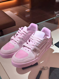 Baskets Chunky Roses pour Femme, Décontractées, à Lacets, Bout Rond, Tige Synthétique, Semelle Extérieure en Caoutchouc, Chaussures de Marche Tendance Toutes Saisons - Product Image 1