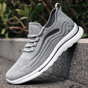 Zapatillas Deportivas Nuevas para Hombre, Modernas, Casuales y Versátiles - Product Image 1