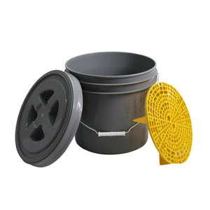 Venta al por mayor de fábrica, productos de lavado de coches al aire libre personalizados con logotipo personalizado, Cubo de lavado de coches de material PP de 13l con tapa gamma - Product Image 2