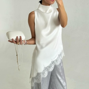 Top <span class=keywords><strong>de</strong></span> satén con cuello alto y ribete <span class=keywords><strong>de</strong></span> <span class=keywords><strong>encaje</strong></span> para mujer, blusa sin mangas con dobladillo irregular, novedad <span class=keywords><strong>de</strong></span> verano 2026, tops <span class=keywords><strong>de</strong></span> calle para mujer - Product Image 2