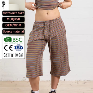 Shorts Capri Baggy 3/4 en Jersey 100% Coton à Rayures, Doux et Lavés, avec Impression de Logo Personnalisé pour Hommes - Product Image 1