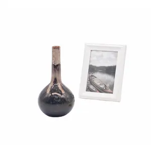 Vaso nero singolo opaco in ceramica di argilla grande per vaso di decorazione della chiesa del soggiorno