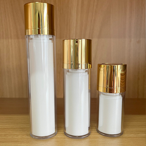 ขวดปั๊มสุญญากาศสำหรับเซรั่มเครื่องสำอางทรงสี่เหลี่ยมขนาด15มล. 30มล. 50มล. กำหนดได้เอง - Product Image 2