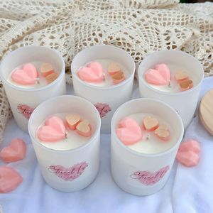 Vela Aromática con Aroma a Corazón de Diamante, Color Rosa, en Frasco de Vidrio Blanco y Dorado, Tapa de Madera, Hecha a Mano, Aromaterapia, Cera de Soja, Larga Duración, Navidad - Product Image 5