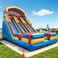 Château gonflable géant commercial à double piste de 30 pieds avec toboggan aquatique et sec en PVC pour enfants