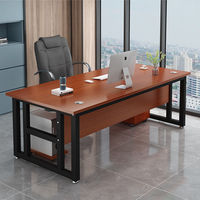 Tables de formation de direction à siège unique modernes et simples Tables de patron durables pour ordinateur de bureau pour bureau moderne