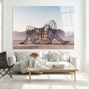 Toile imprimée : Deux personnes se retournant dans le dos à Burning Man, ART SUR VERRE TÉMPERÉ - Product Image 3
