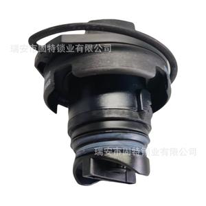 Bouchon de réservoir de carburant Volkswagen 1K0201550 4930BT en plastique noir verrouillable pour voiture - Product Image 1