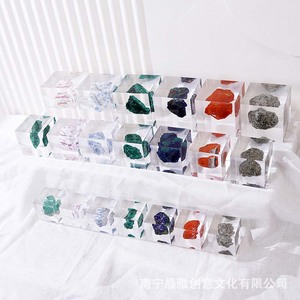 ประติมากรรมอะคริลิกแร่ธรรมชาติรูปทรงสี่เหลี่ยมผืนผ้าศิลปะตกแต่งเรียบง่ายทันสมัยของขวัญวันวาเลนไทน์ - Product Image 4