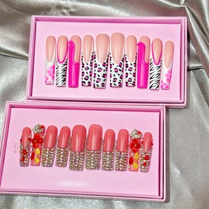 Muestra gratis diseñador de lujo hecho a mano acrílico Bling Nails <span class=keywords><strong>uñas</strong></span> artificiales prensadas <span class=keywords><strong>con</strong></span> etiqueta de marca diamantes de imitación - Product Image 2